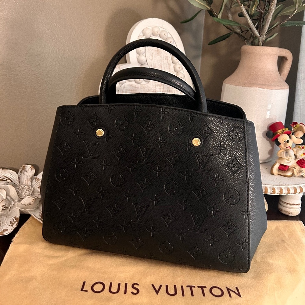 Authentic Louis Vuitton Empreinte Montaigne MM Black